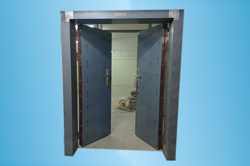 佛山某學校保密室訂做3級防盜門10個鎖點,4級防盜門12個鎖點。雙人雙鎖防盜門產品